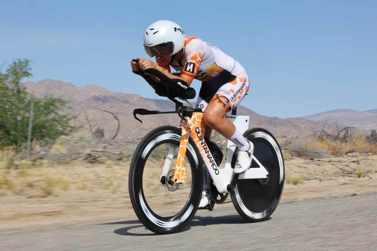 Pro Bike Check: A 1x Gravel Drivetrain on Marta Sánchez's Custom V-PRi