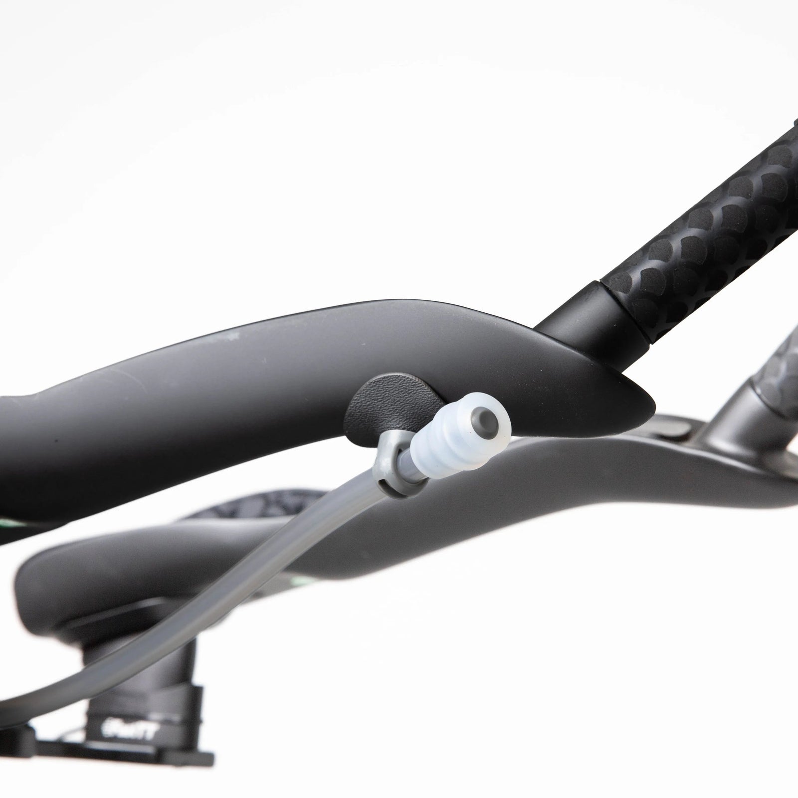 Aerobar Auxiliary Hose Magnet